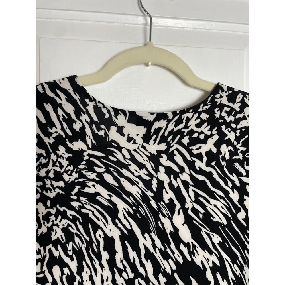 INC International Concepts Black White Abstract Relaxed Blouse Faux Wrap XL - Picture 9 of 13